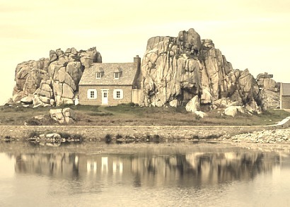 House Between The Rocks, Brittany, France